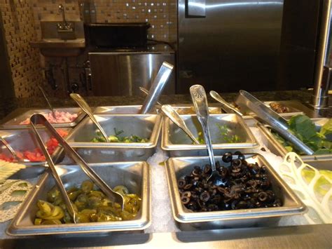eastside cannery breakfast buffet.